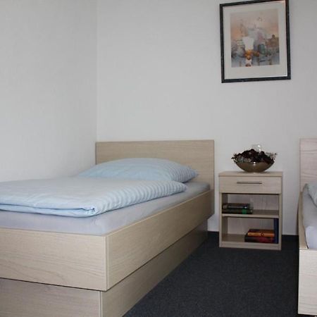 Pension Stadler Obertraubling Ngoại thất bức ảnh